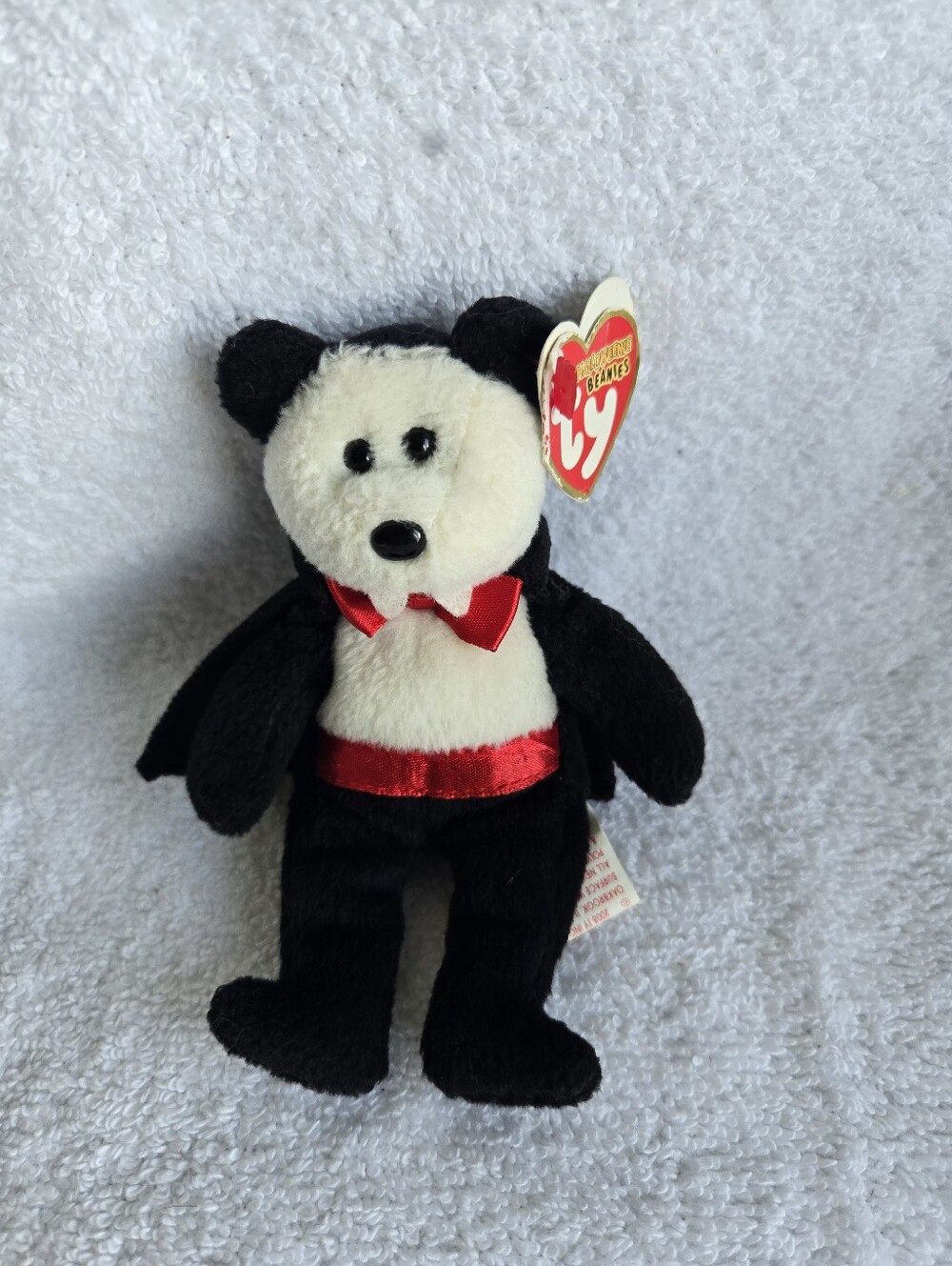 Ty Beanie Baby Van Pyre Vampire